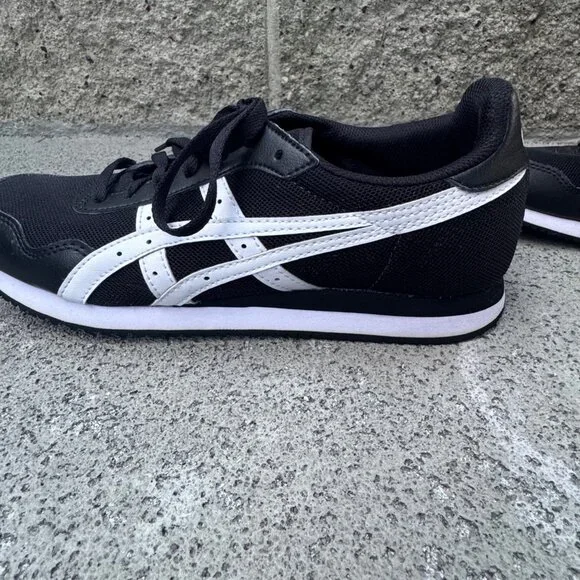 ASICS TIGER RUNNER Sneakers Mens 8.5 Womens 10 Unisex Black Retro Running Shoes - Picture 6 of 11